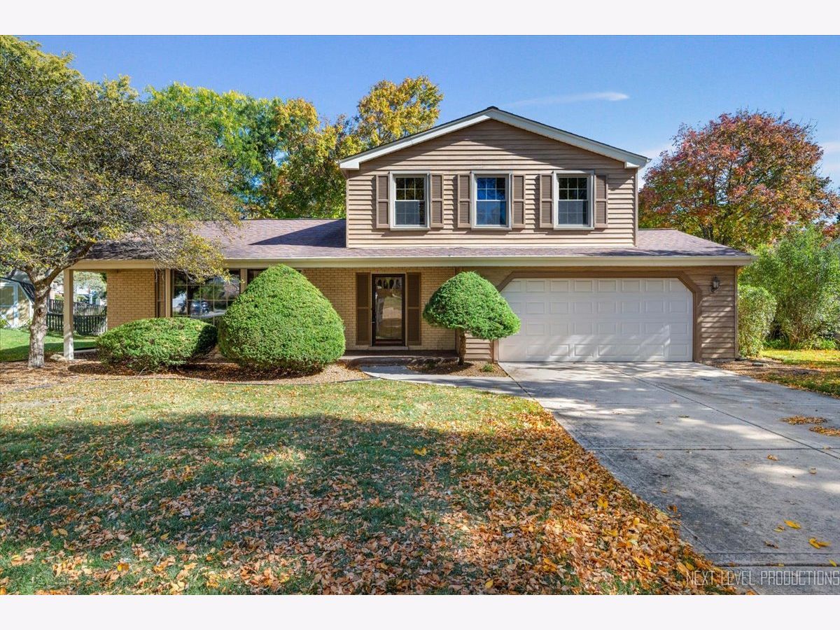 Homes Sold Indian Hill Naperville Illinois, 7 Pima