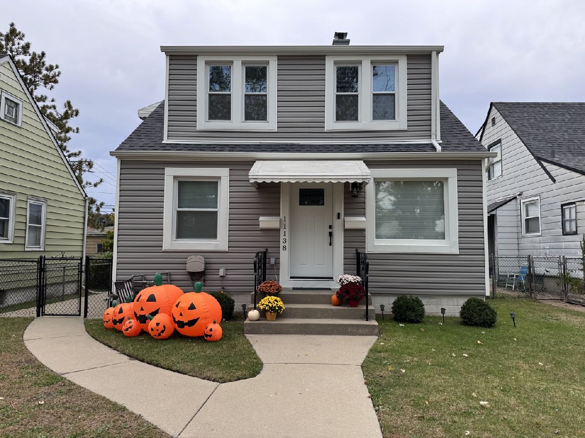  Rented Chicago Illinois, 11138 Avenue M