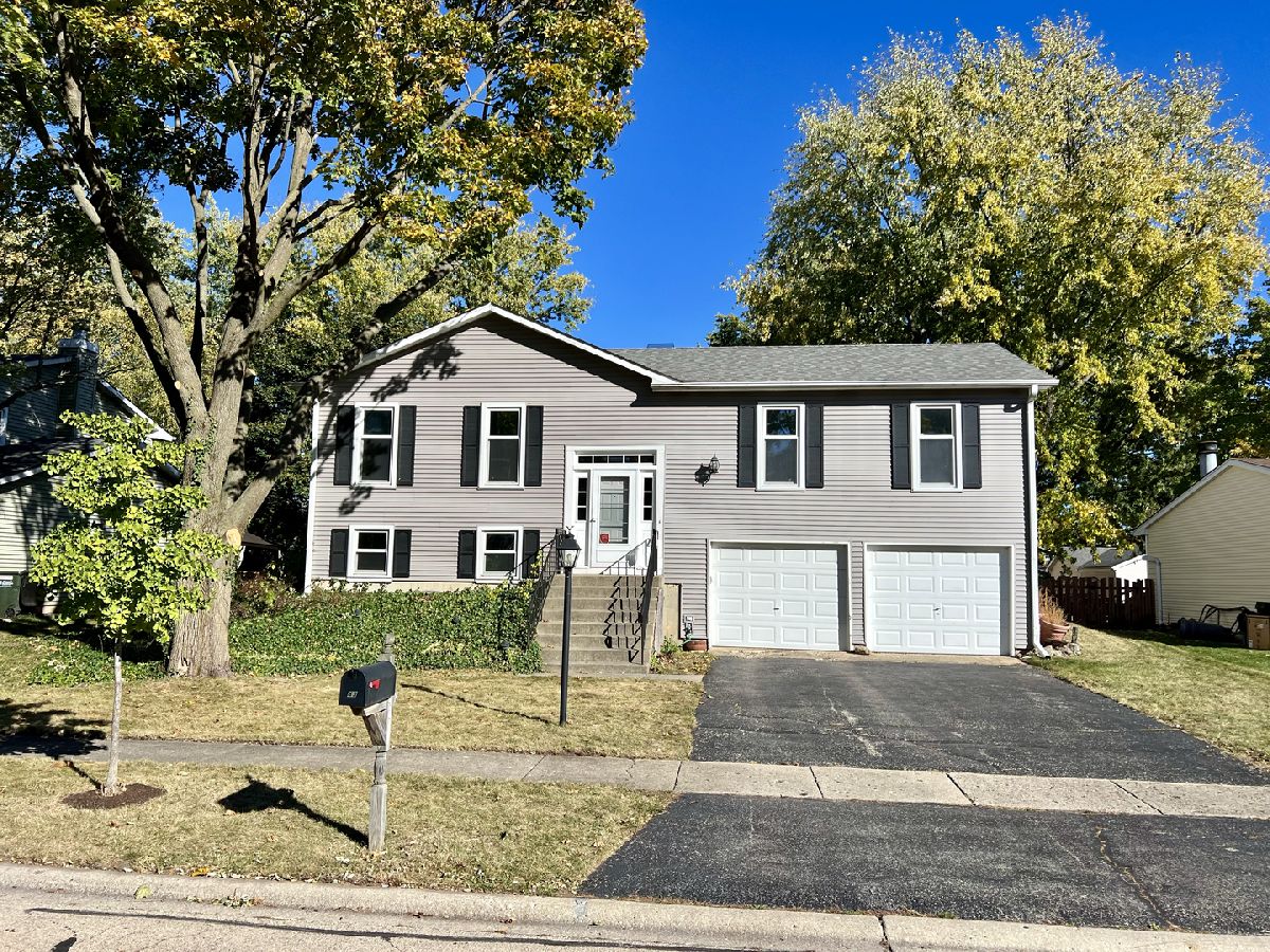 Homes Sold Greenfields Cary Illinois, 43 Essex
