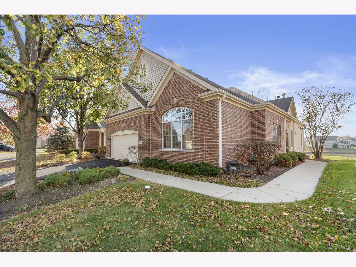 Condos & Townhomes & Homes Sold Lakes Of Boulder Ridge Lake In The Hills Illinois, 4730 Coyote Lakes