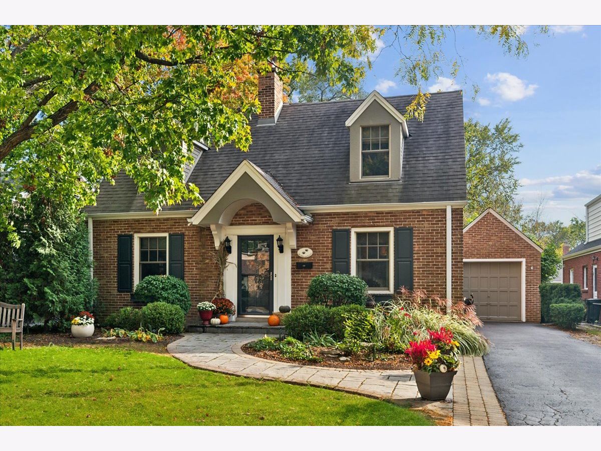 Homes & Condominiums Sold Sunset Park Highland Park Illinois, 960 Harvard