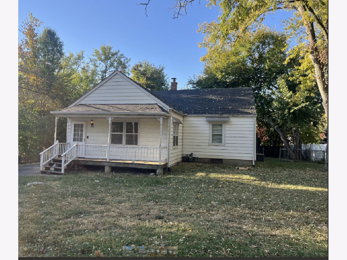 Homes Sold Colonial Village Batavia Illinois, 560 Midway