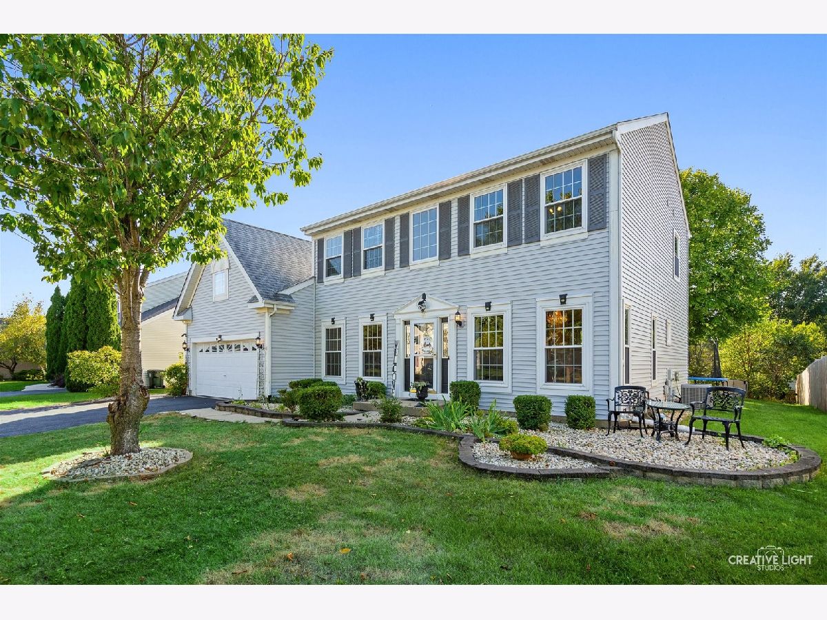 Homes Sold Highlands At Ogdenfalls Oswego Illinois, 421 Raintree