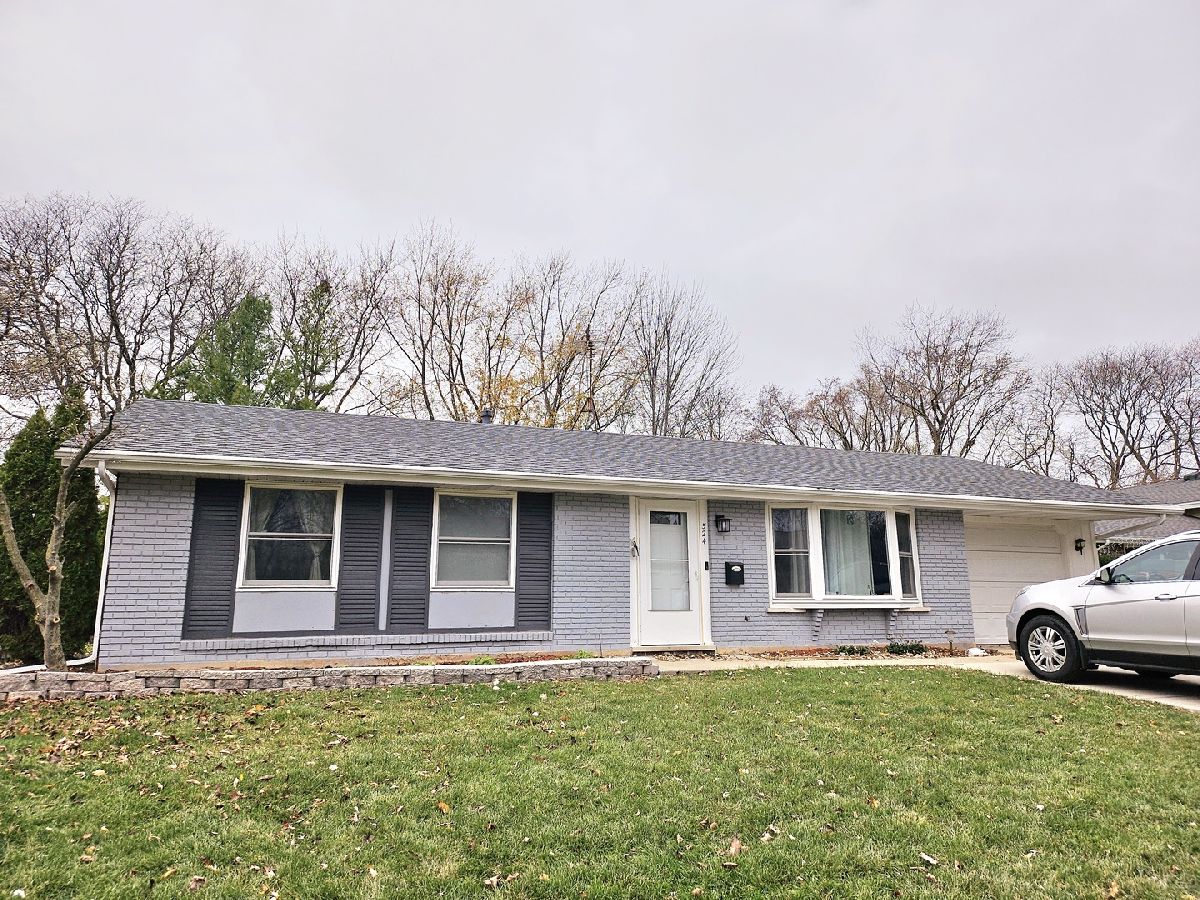 Homes & Condos & Townhomes Rented Weathersfield Schaumburg Illinois, 524 Bahama