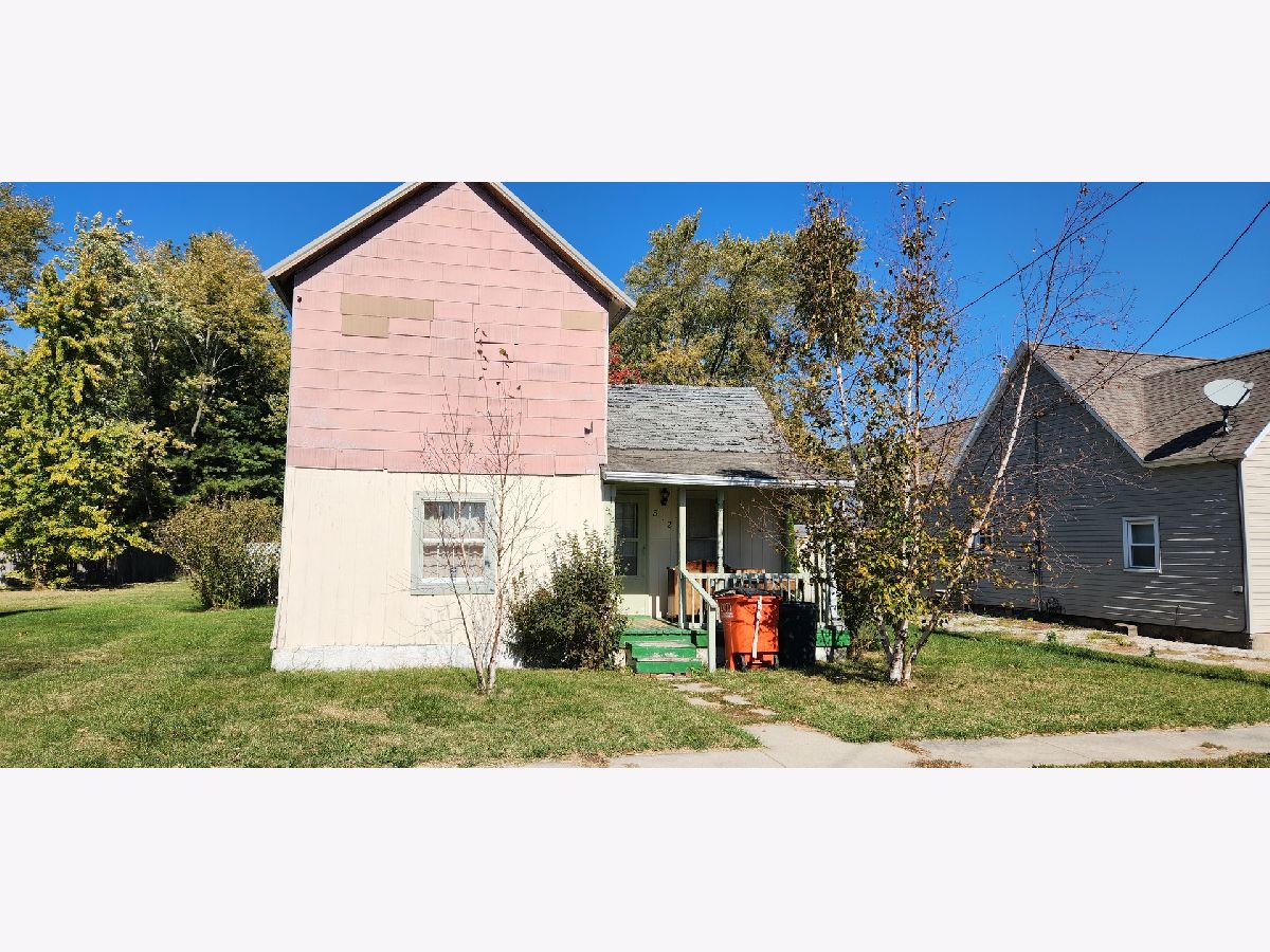  Sold Sullivan Illinois, 812 Blackwood
