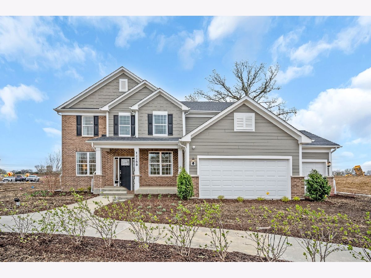 Homes & Condos & Townhomes Sold Gleneagles Lemont Illinois, 12576 Maggie