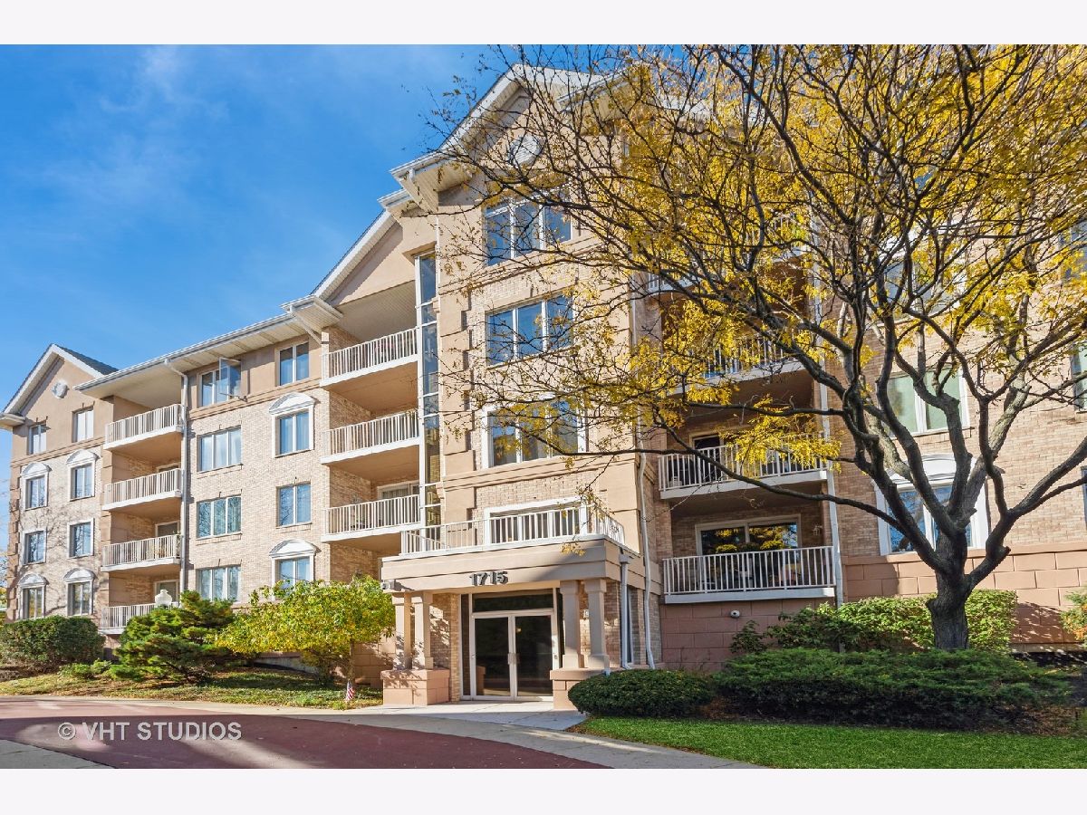 Condos & Townhomes Sold Park Ridge Pointe Park Ridge Illinois, 1715 Pavilion
