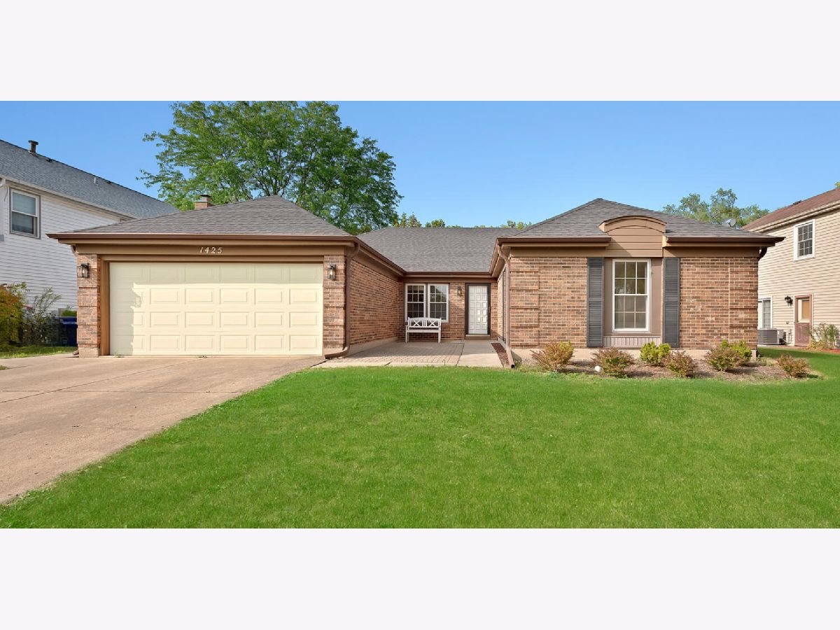 Homes Sold Scottdale Wheaton Illinois, 1425 Hyatt