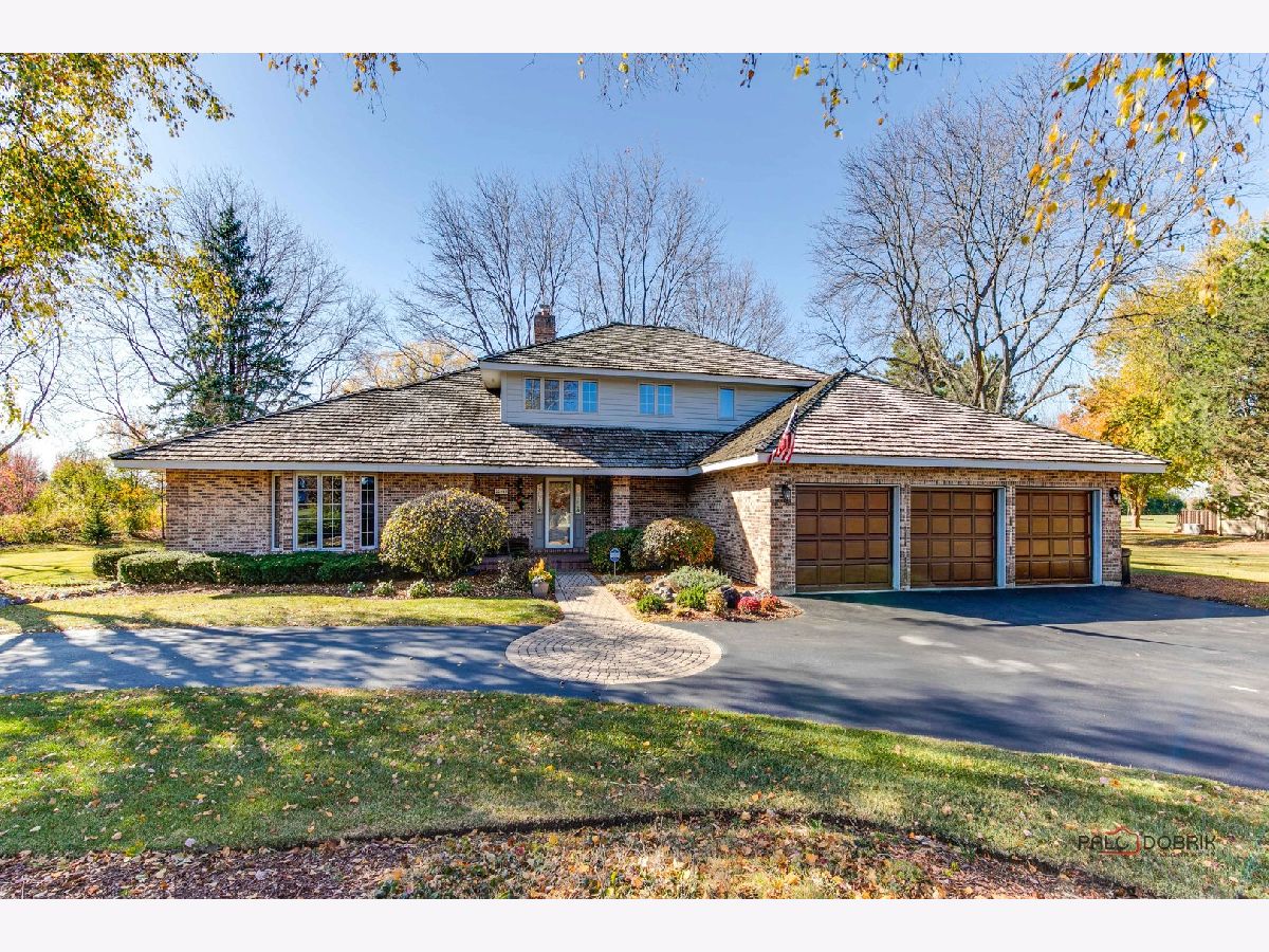 Homes Sold Lochanora Hawthorn Woods Illinois, 22945 Lochanora