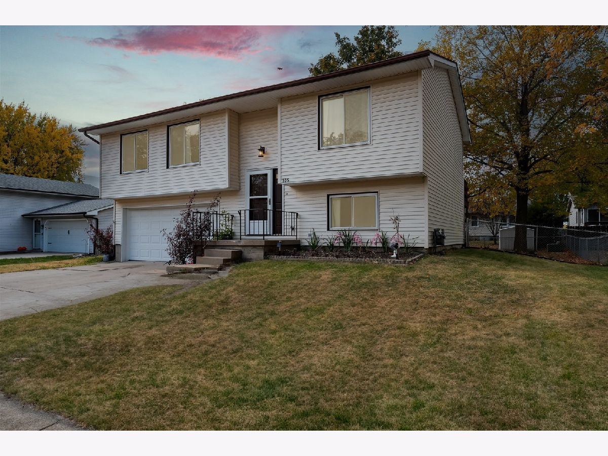 Homes Sold Sherwood Park Normal Illinois, 105 Nottingham Chase