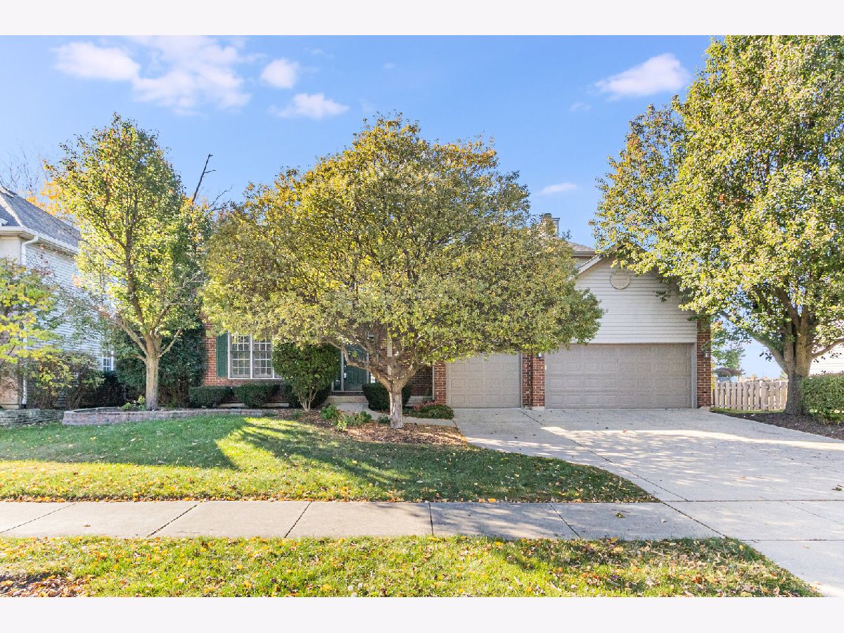 Homes Sold Wallin Woods Plainfield Illinois, 15206 Hamlin