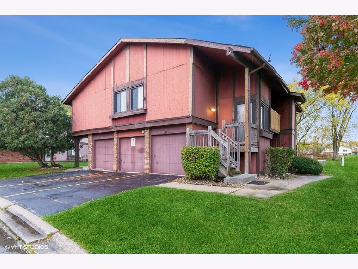  Sold University Park Illinois, 742 Manteca