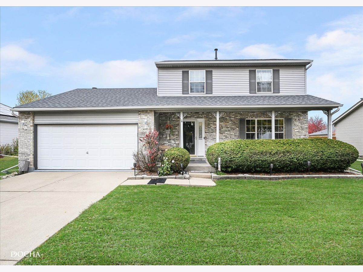 Homes Sold Riverbrook Estates Plainfield Illinois, 5213 Oakbrook