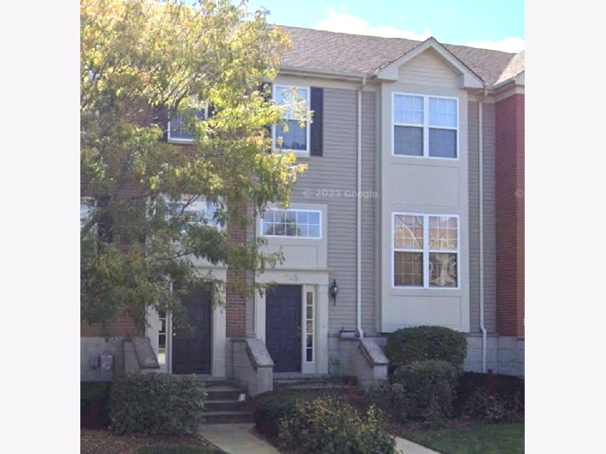 Townhomes & Homes Sold Castle Creek Bartlett Illinois, 749 Thornbury