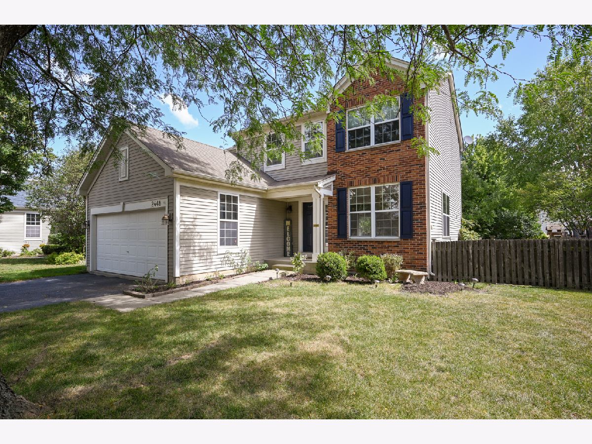 Homes & Townhomes Sold Blackberry Crossing Montgomery Illinois, 2448 Hartfield