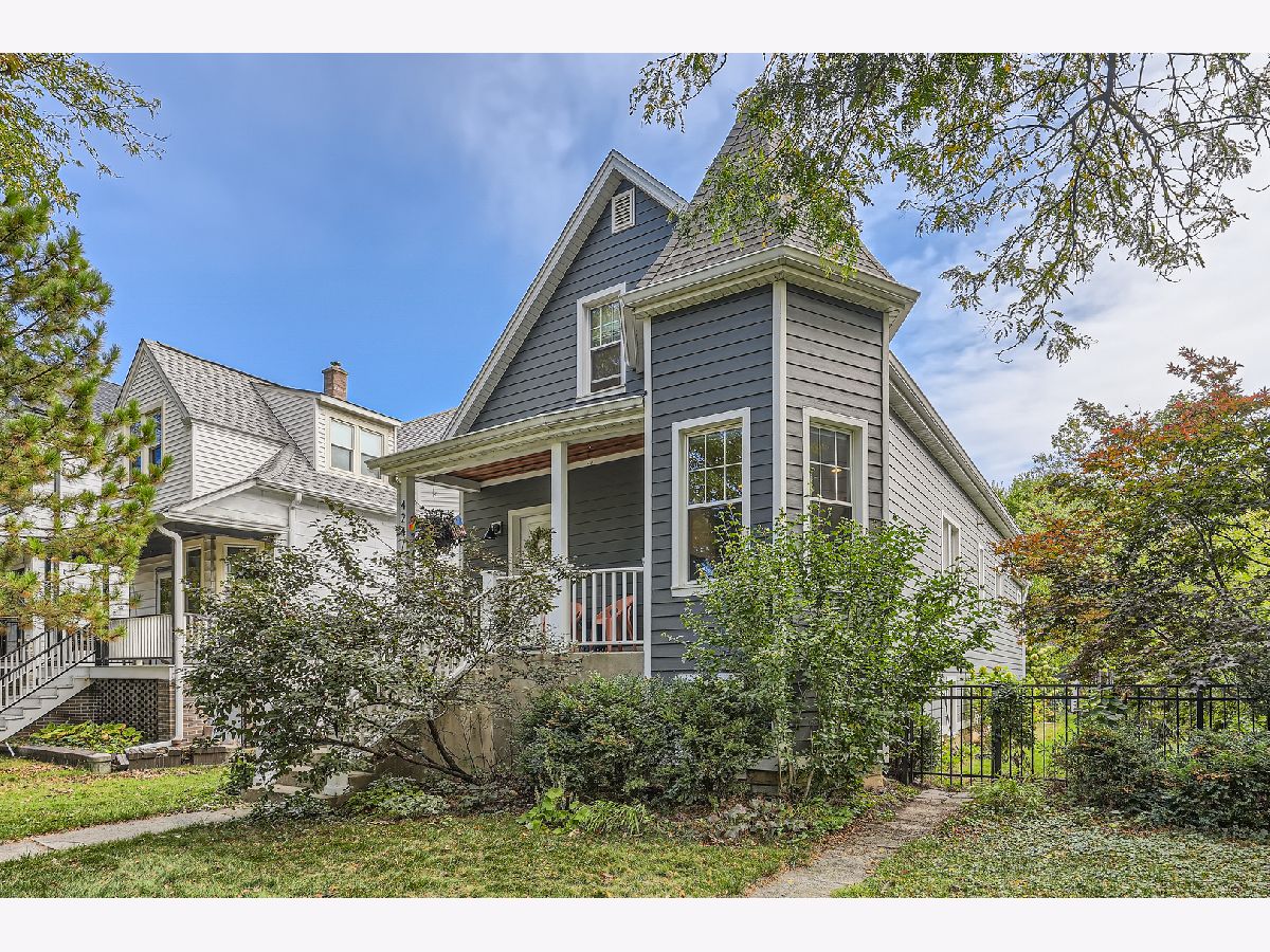 Homes Sold Westwalker Chicago Illinois, 4247 Avers