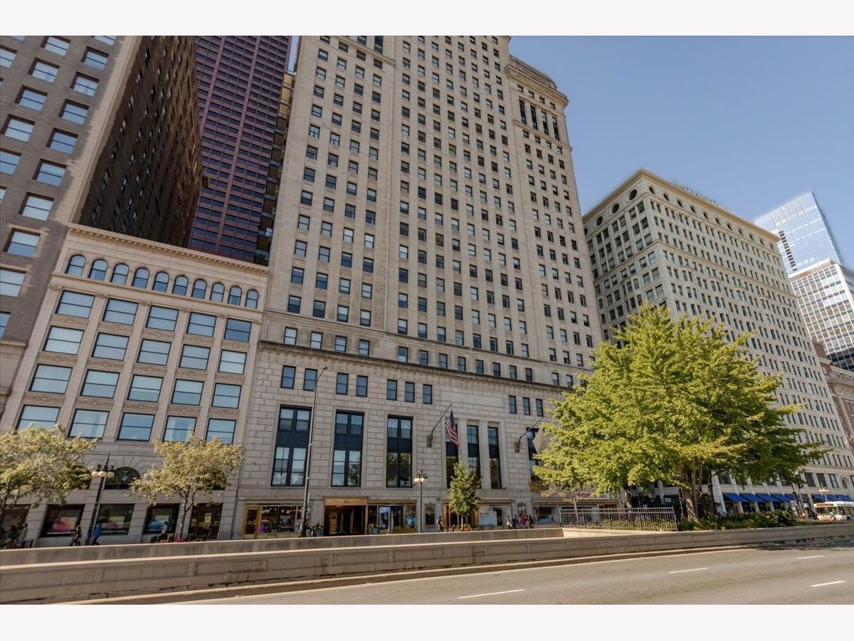  Sold Chicago Illinois, 310 Michigan
