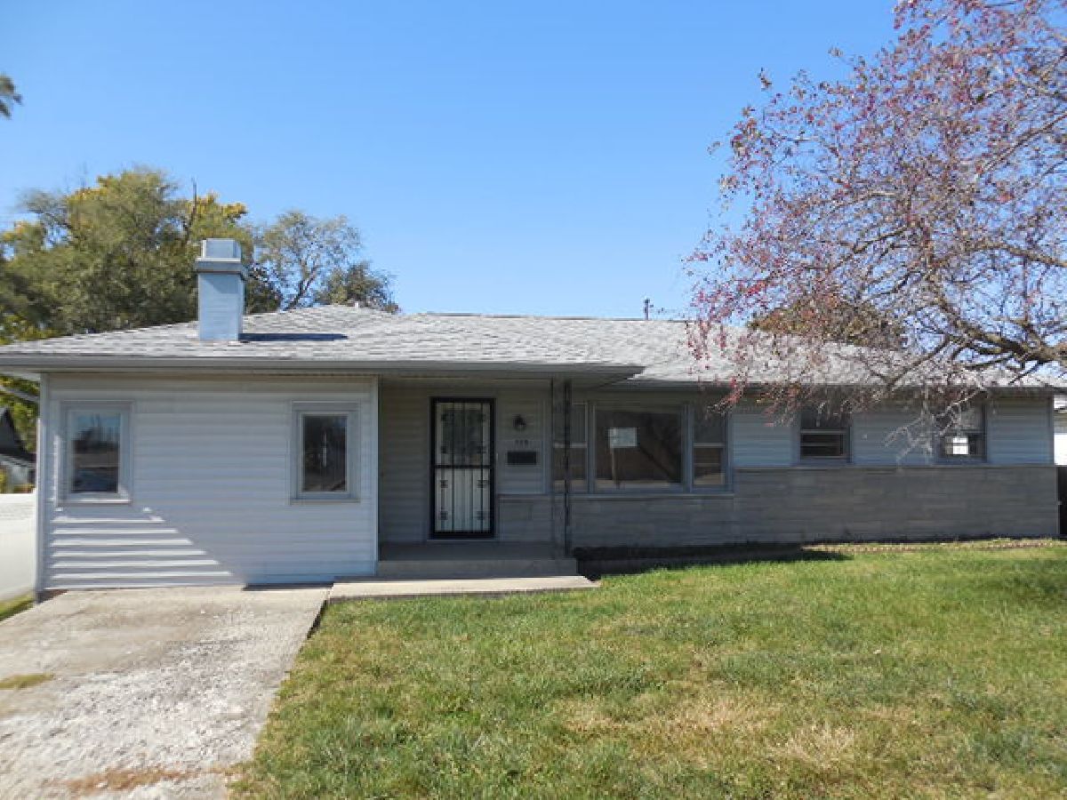  Sold Paris Illinois, 709 Hannah