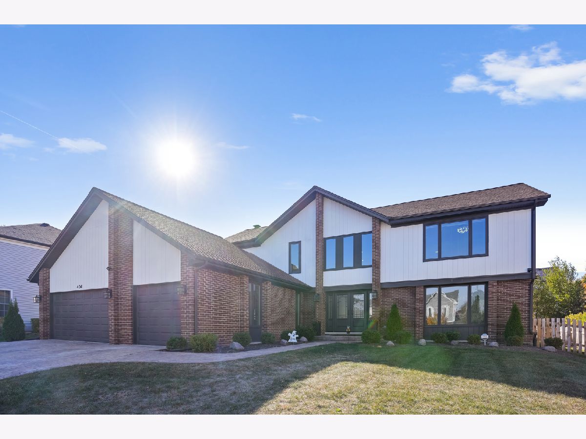 Homes Sold Plumwood Estates Schaumburg Illinois, 404 Oakmont