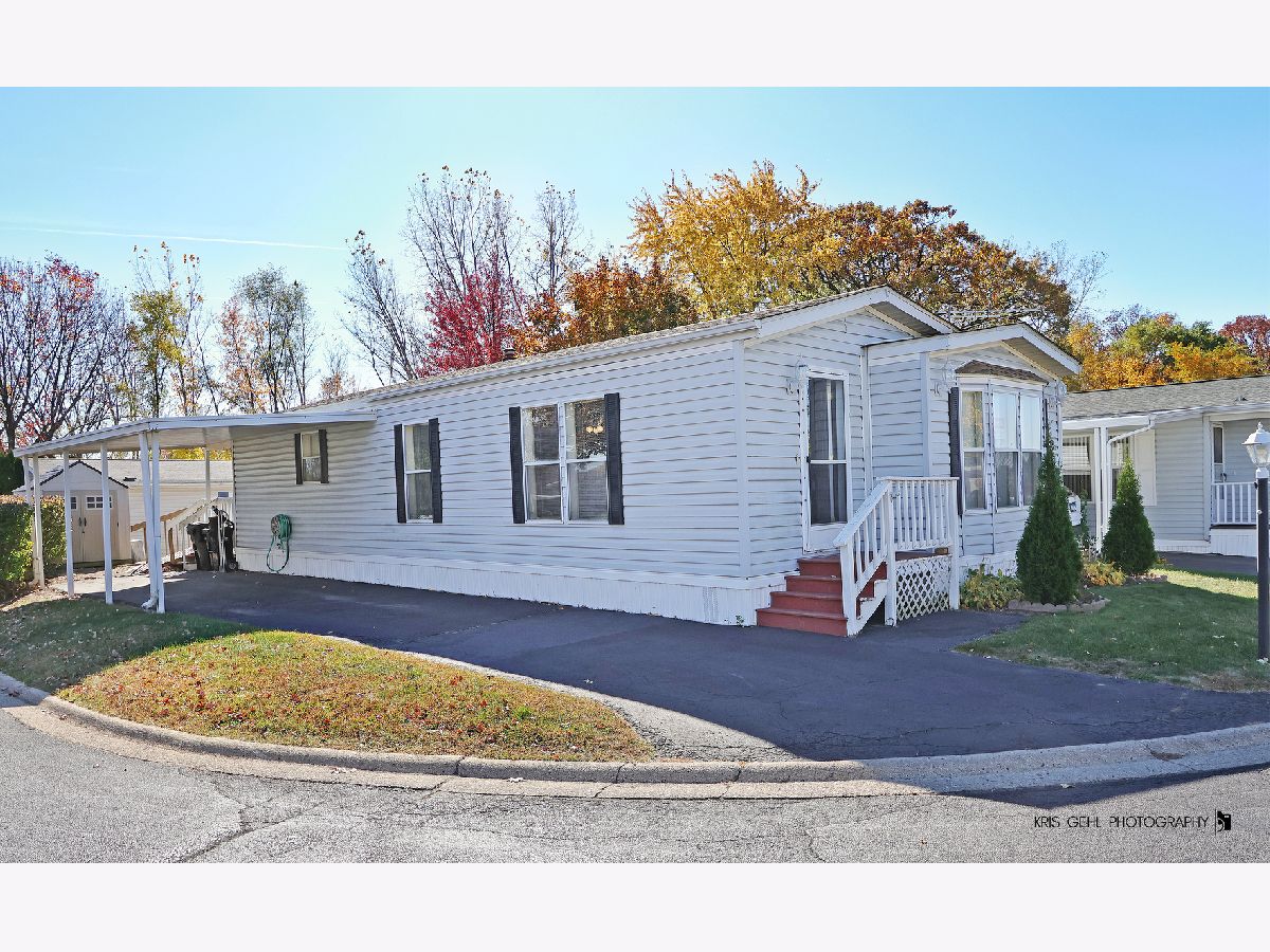 Subdivision Sold Oakbrook Estates Crystal Lake Illinois, 720 Hillcrest