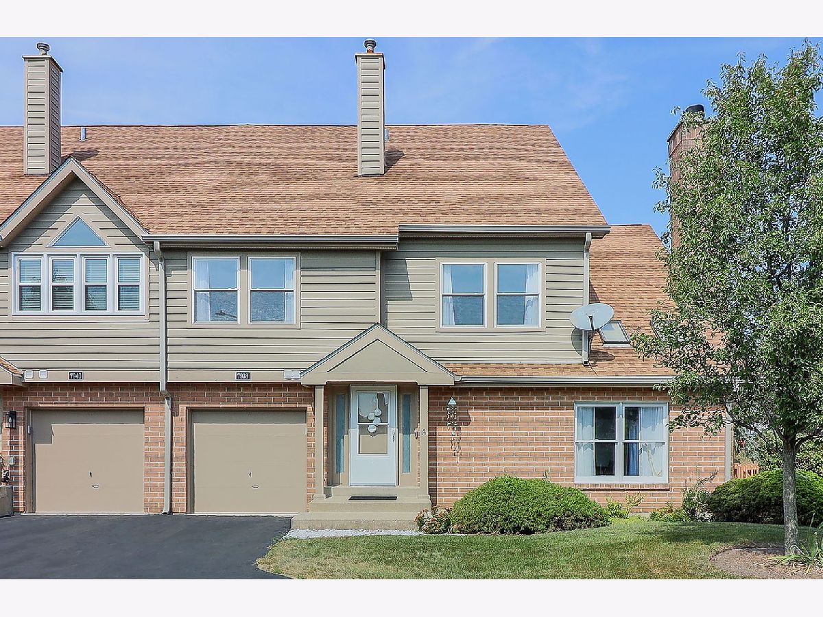 Townhomes Sold Bailey Park Darien Illinois, 7938 Stewart