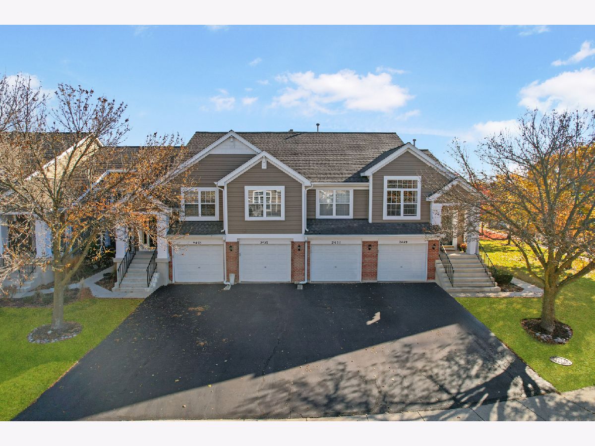 Townhomes & Condos & Homes Sold Cambridge Countryside Aurora Illinois, 2455 Wilton