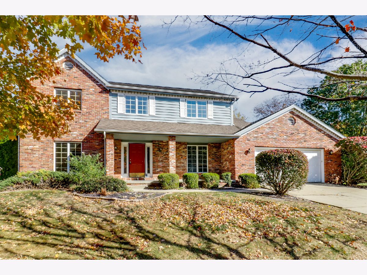 Homes & Condos & Townhomes Sold Rollingbrook S. Bloomington Illinois, 1510 Dover