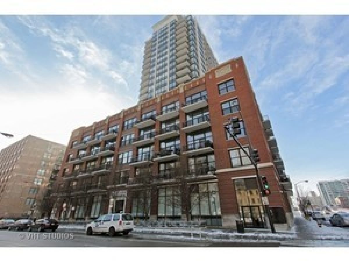 Condominiums Rented The Edge Chicago Illinois, 210 Desplaines