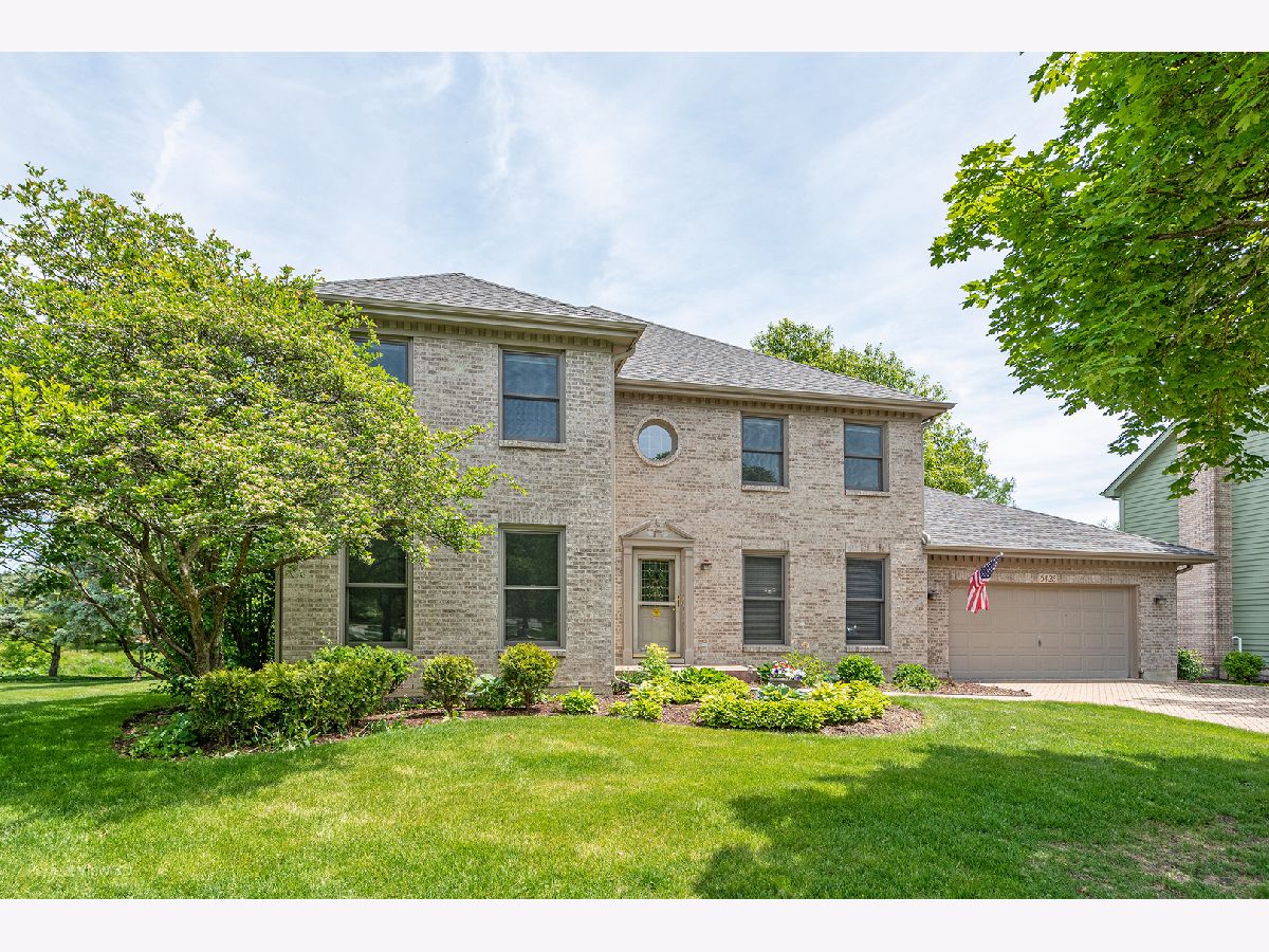 Homes & Condos & Townhomes Sold Seven Bridges Woodridge Illinois, 6425 Bobby Jones