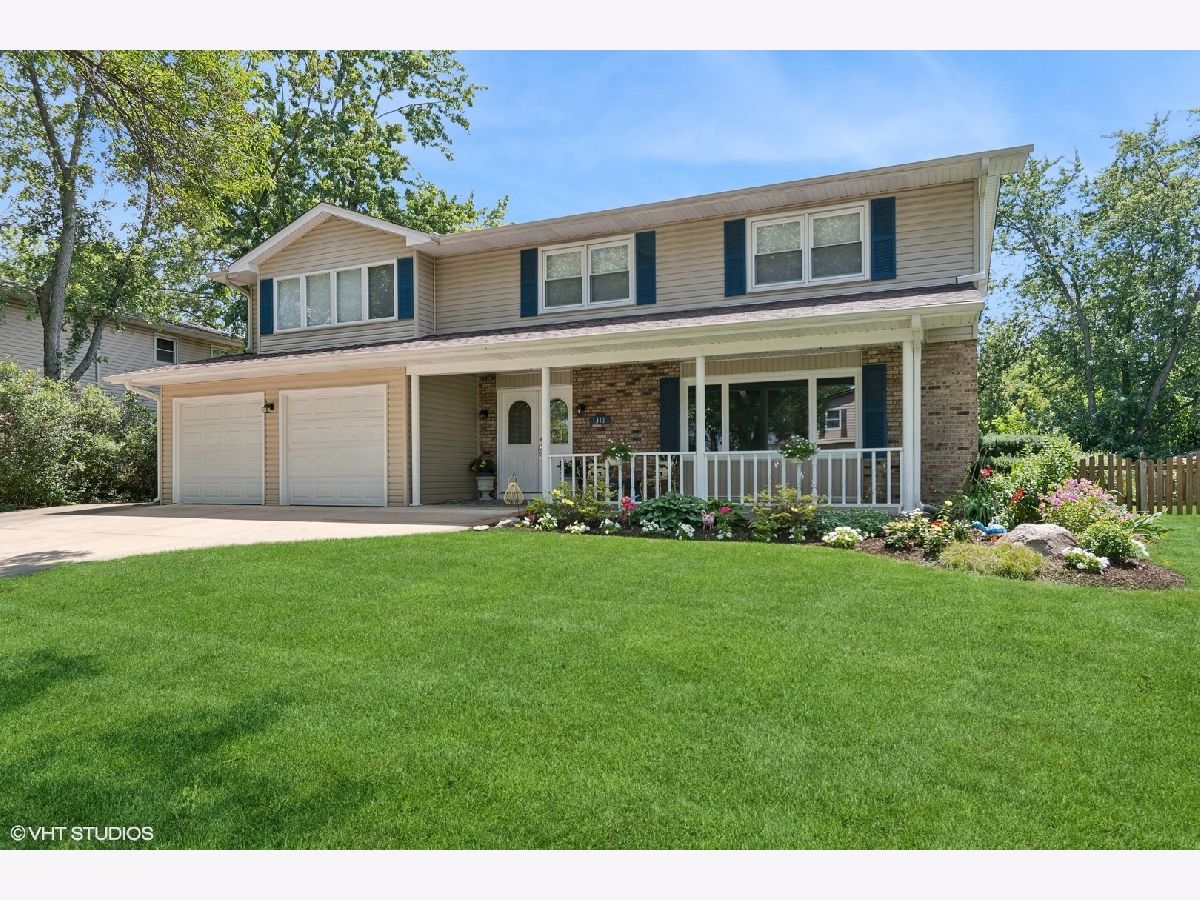 Homes & Townhomes Sold Prentiss Brook Terrace Downers Grove Illinois, 1311 Saylor