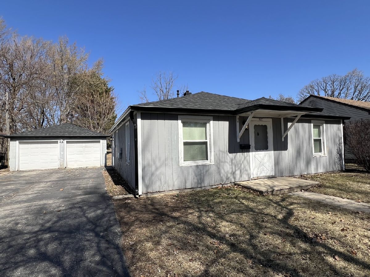  Rented Plano Illinois, 407 Abe