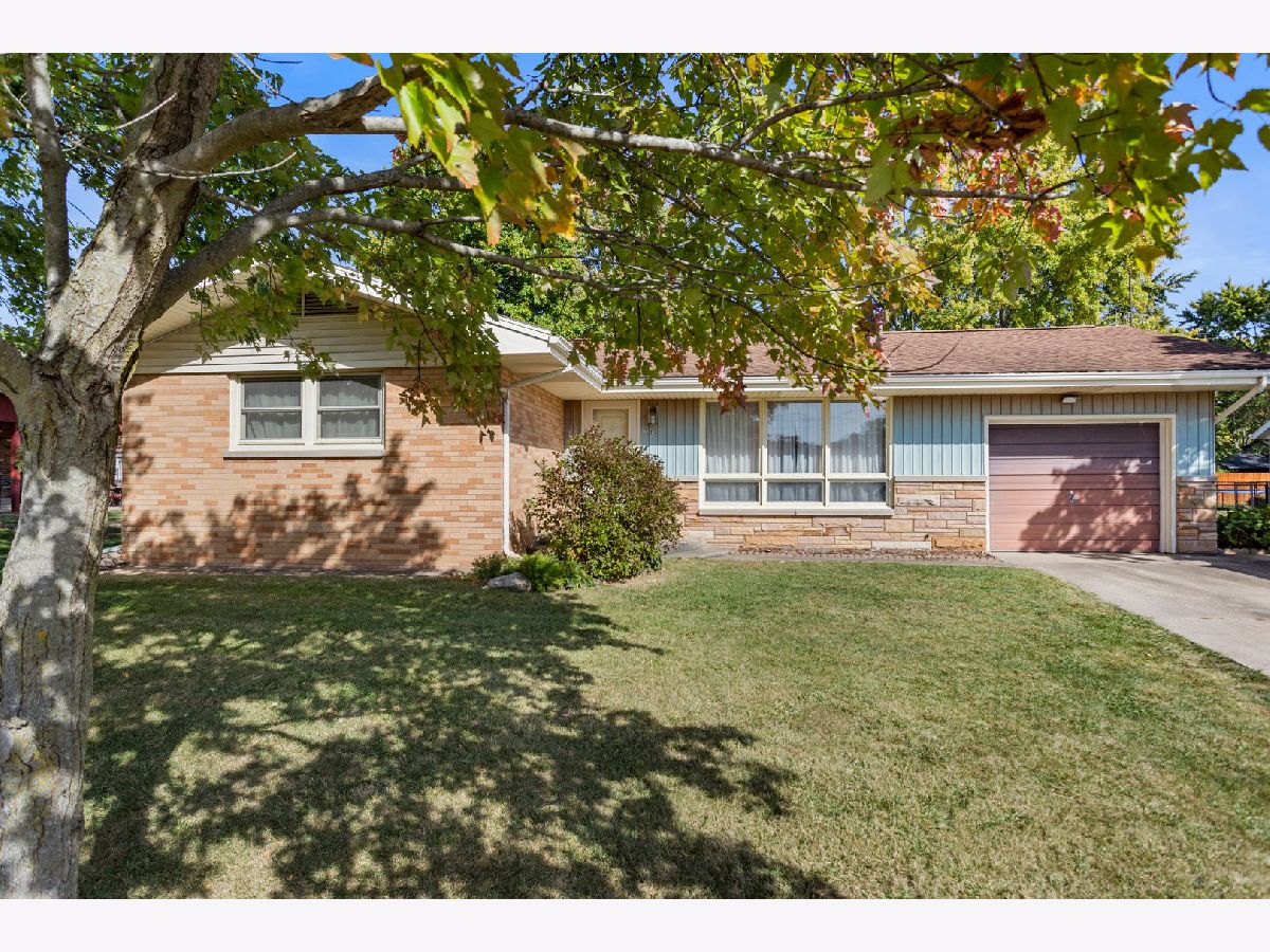  Sold Fisher Illinois, 314 Division