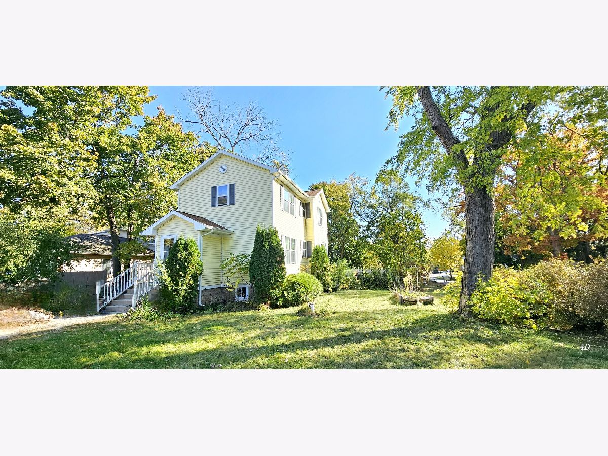  Sold Mccullom Lake Illinois, 2820 Hickory