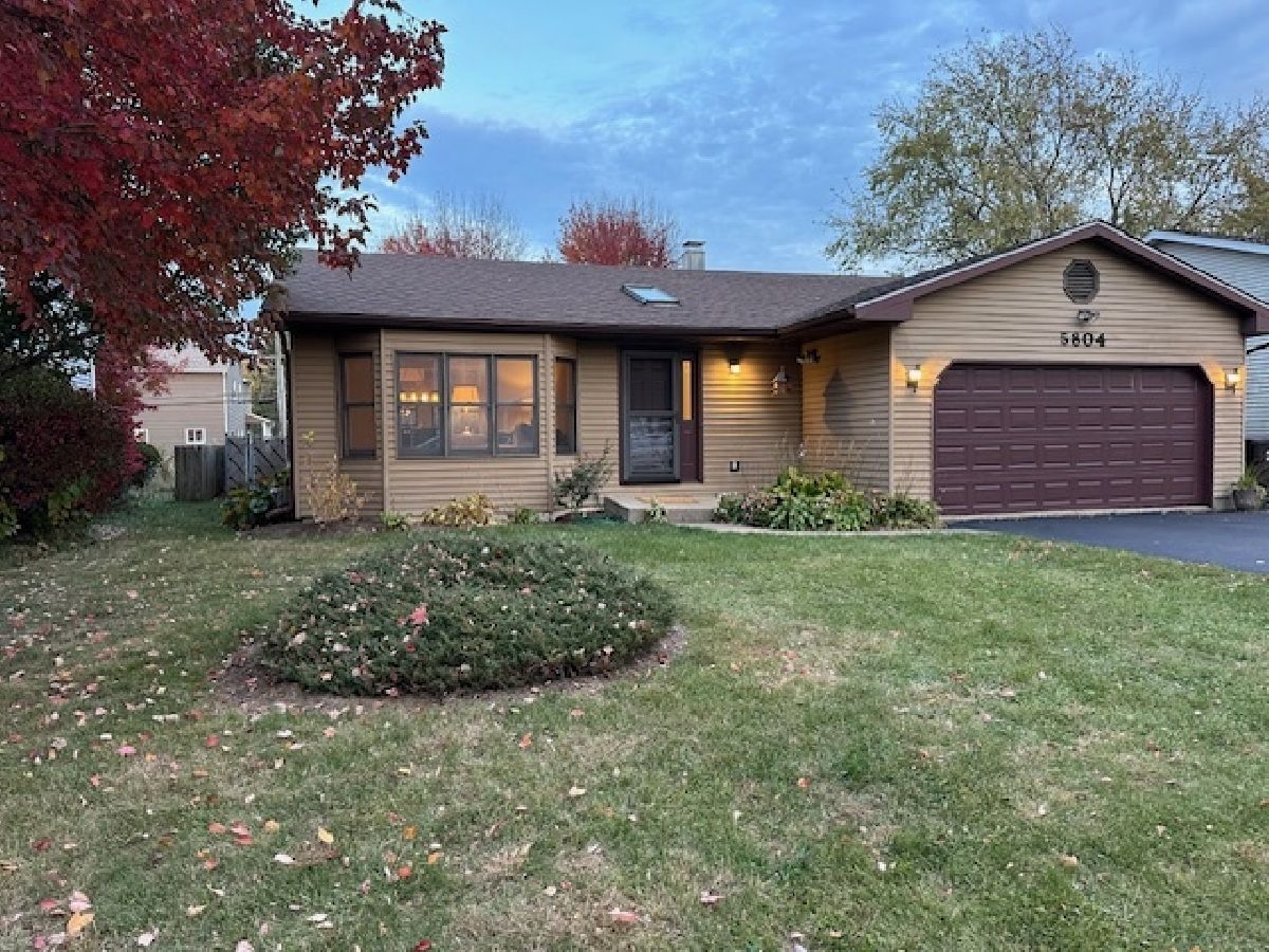  Sold Oakwood Hills Illinois, 5804 Greenview