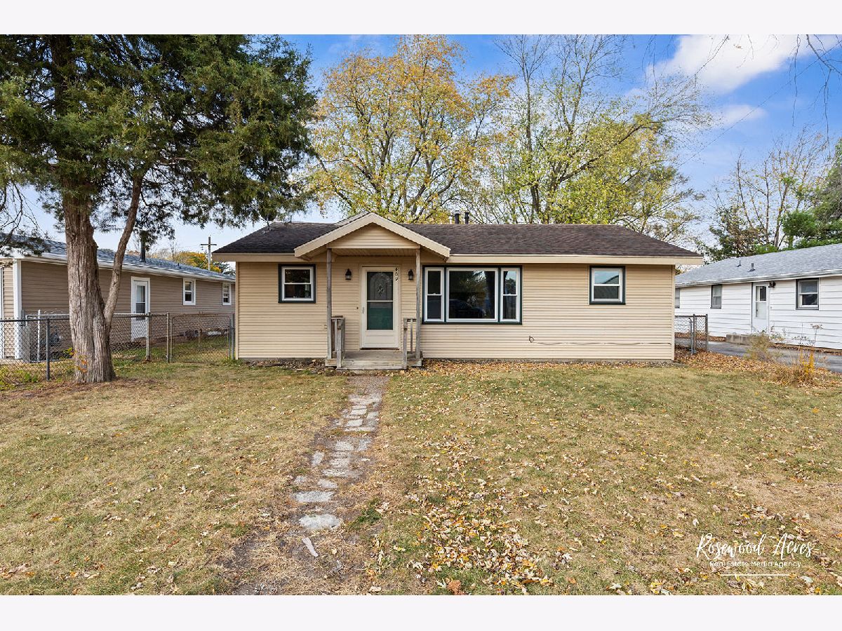  Sold Aroma Park Illinois, 409 Greeley