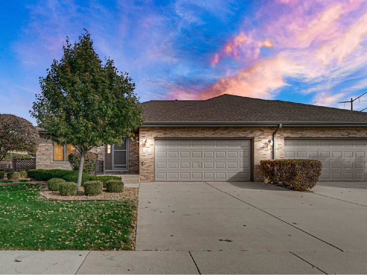 Townhomes Sold Grand Prairie New Lenox Illinois, 42 Fairfield