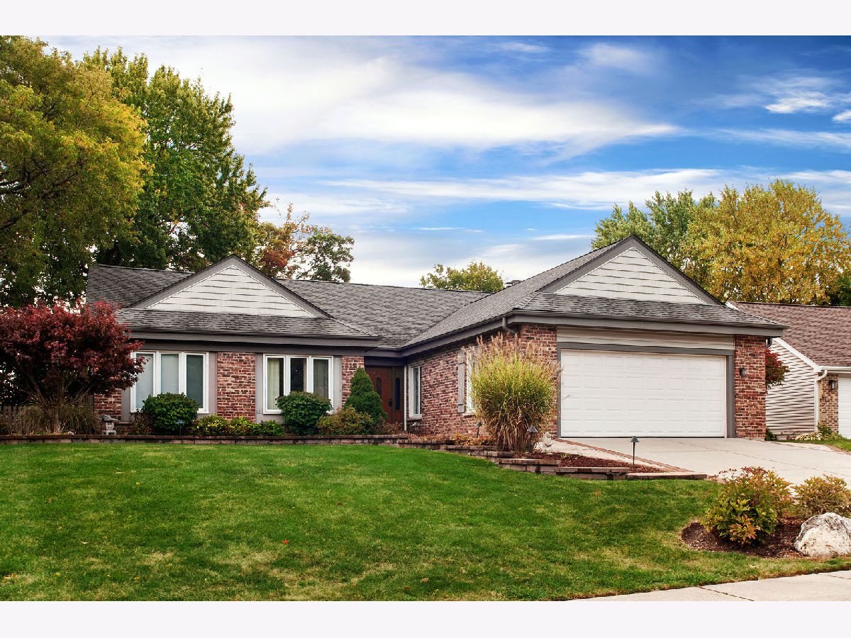 Homes Sold The Woods Schaumburg Illinois, 405 Forest