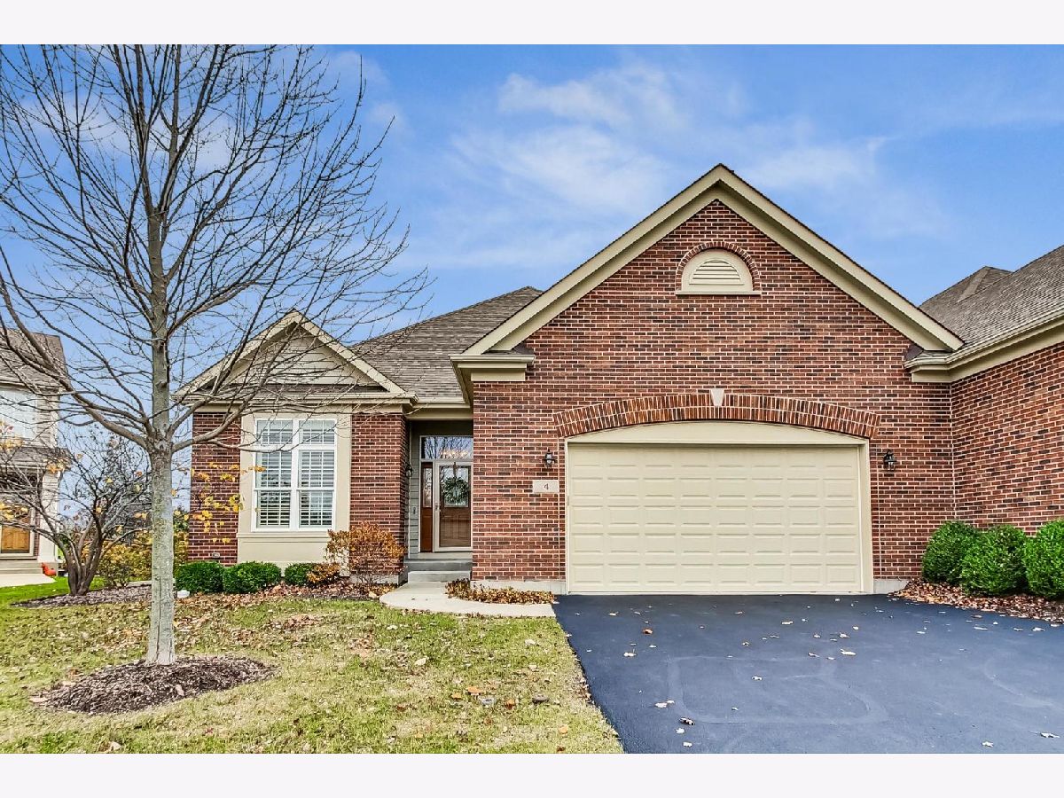 Condos & Townhomes & Homes Sold Lakes Of Boulder Ridge Lake In The Hills Illinois, 4 White Birch