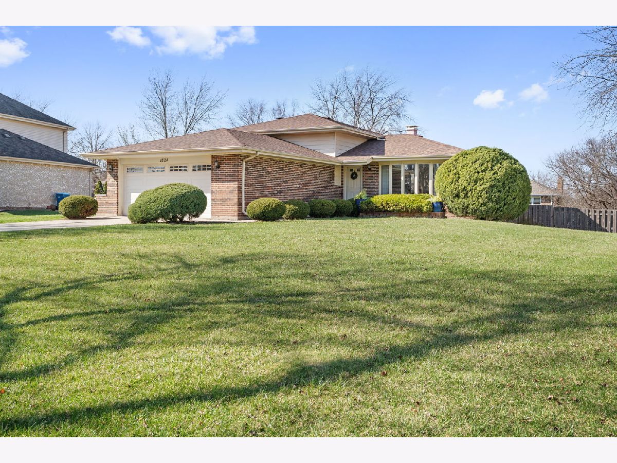 Homes Sold Dunham Place Downers Grove Illinois, 1824 Northbridge