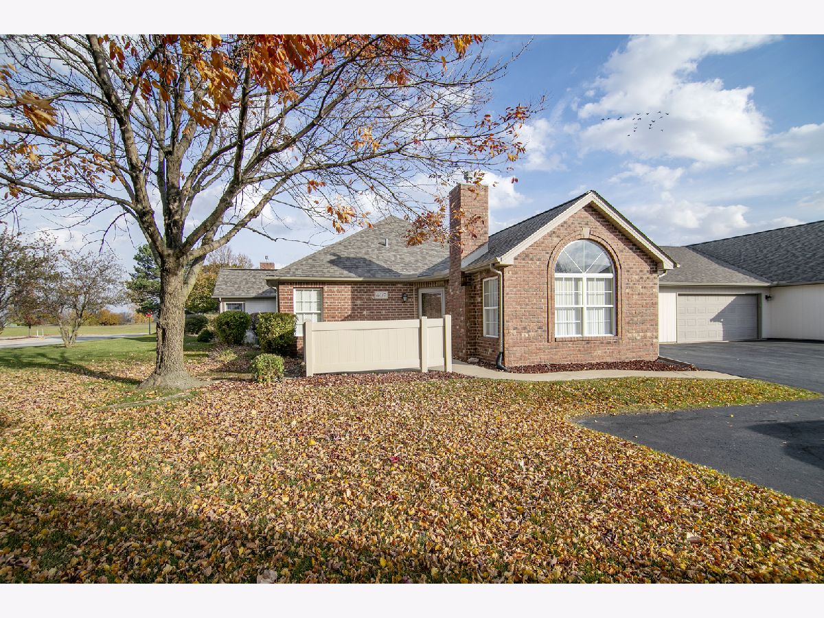 Townhomes Sold Stonegate Villas Manteno Illinois, 407 Stonegate