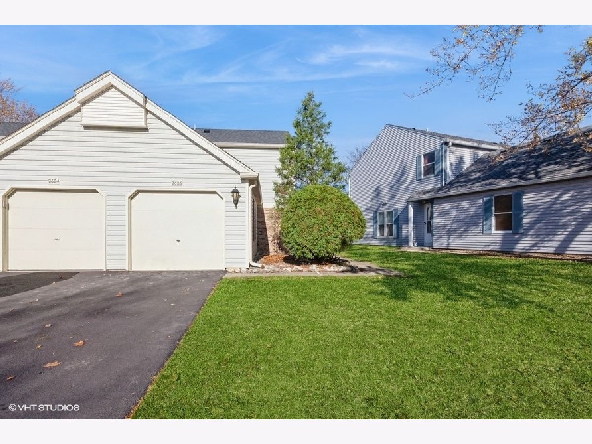Townhomes Sold Country Oaks Of Butterfield Aurora Illinois, 2626 Wingate