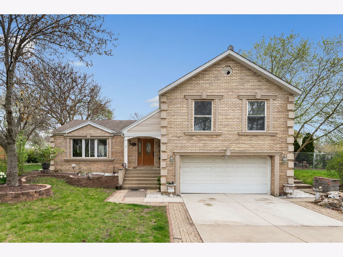 Homes Rented Longridge Bloomingdale Illinois, 193 Longridge