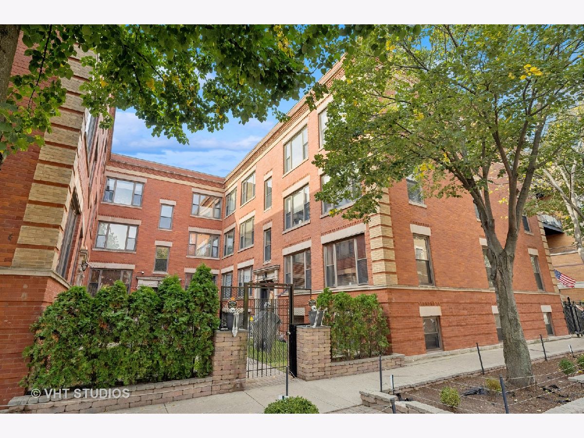 Condos & Townhomes & Homes Sold Buena Park Chicago Illinois, 4140 Kenmore