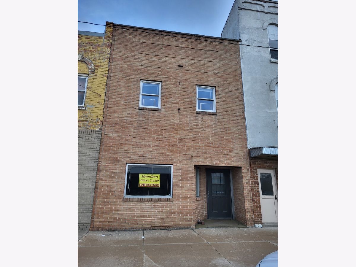  Sold Tonica Illinois, 210 Lasalle