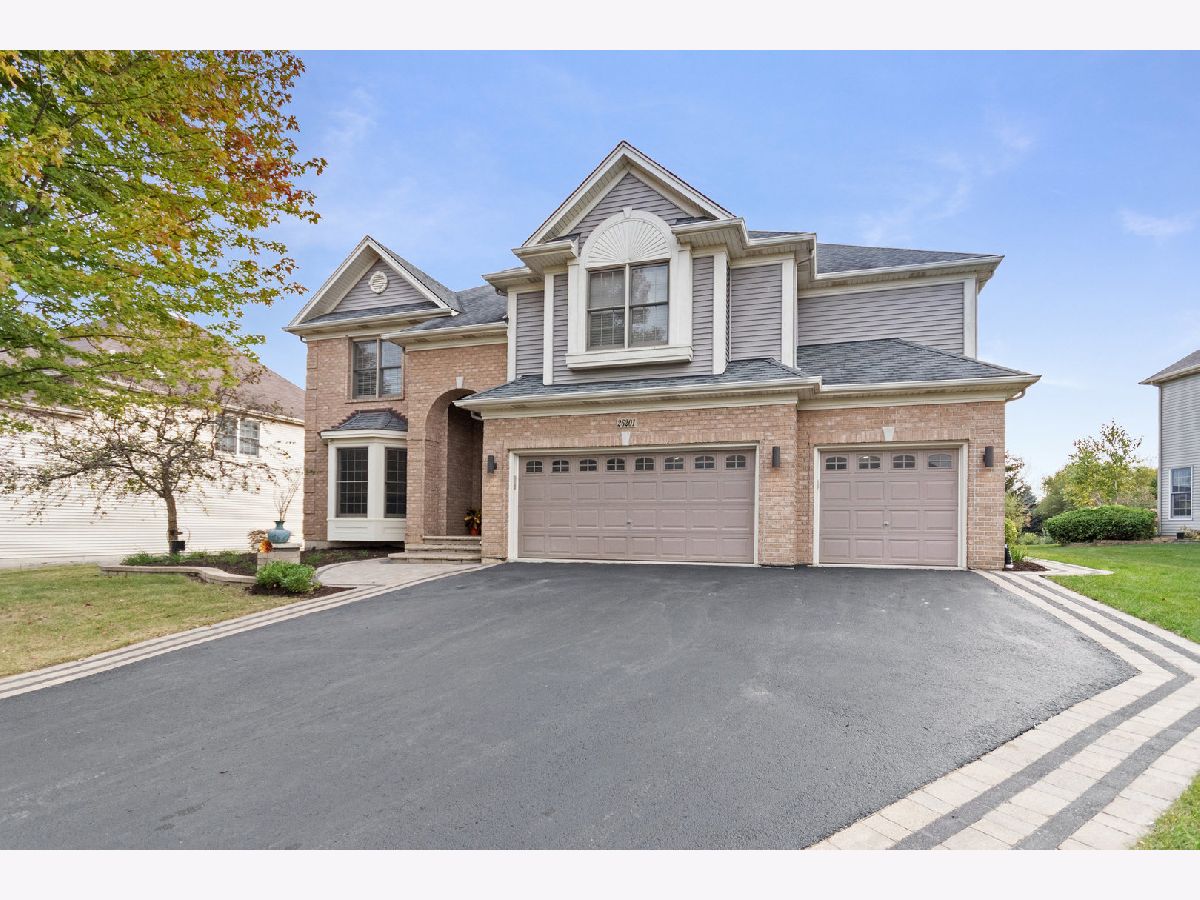 Homes & Townhomes Sold Chatham Square Plainfield Illinois, 26201 Milestone
