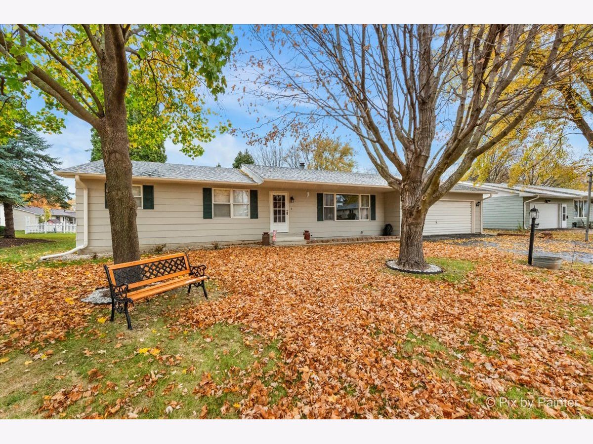  Sold Waterman Illinois, 320 Cleveland