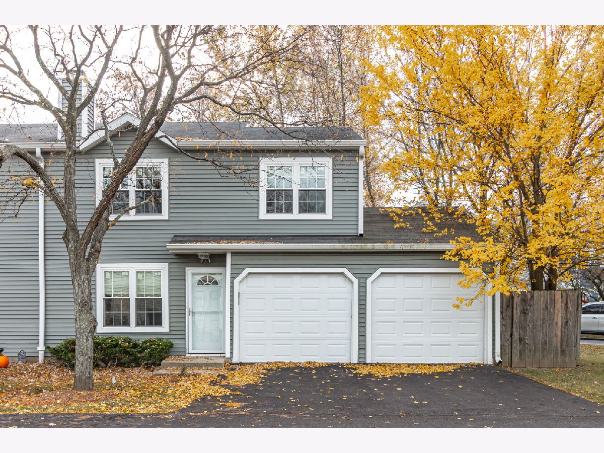 Townhomes & Homes Rented Countryside Hills Round Lake Beach Illinois, 414 Normandie