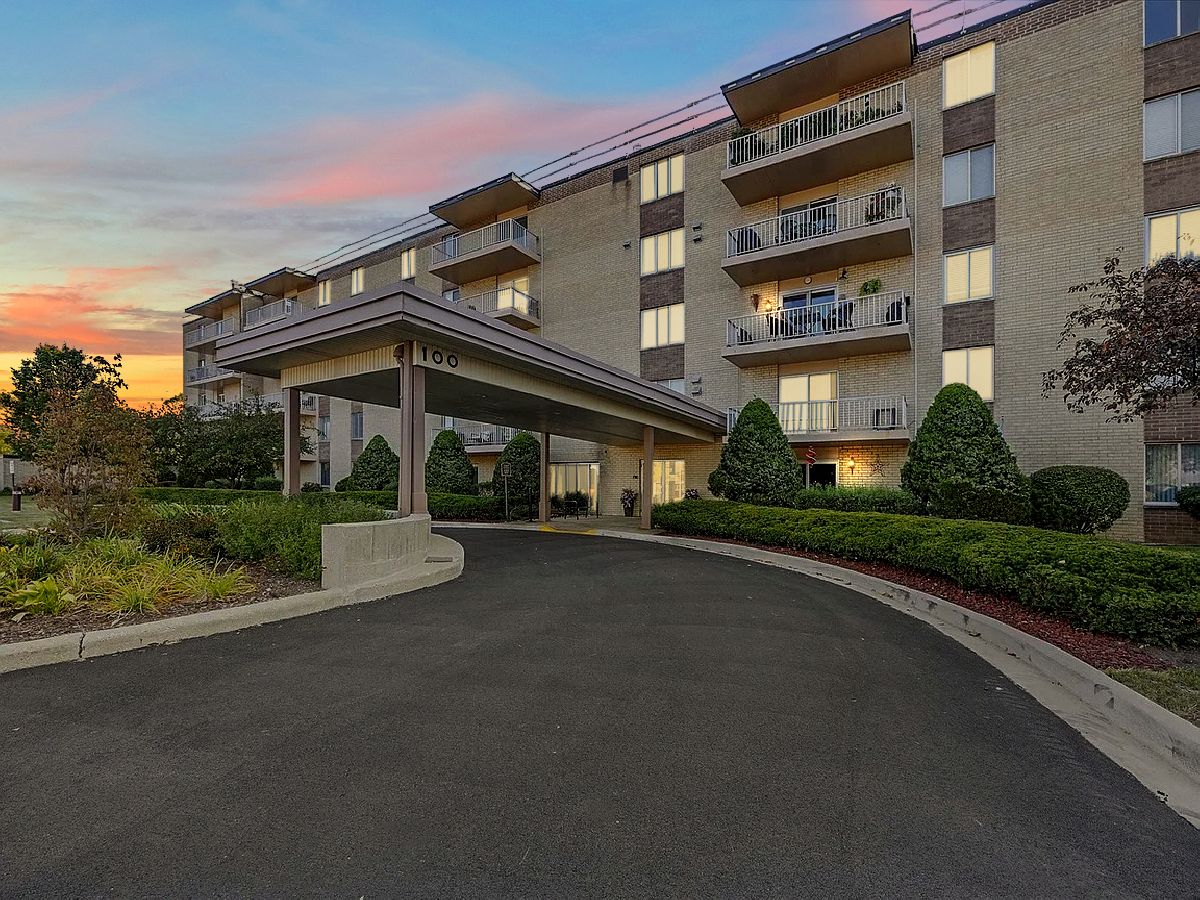 Condominiums Sold Royal York Elmhurst Illinois, 100 Butterfield