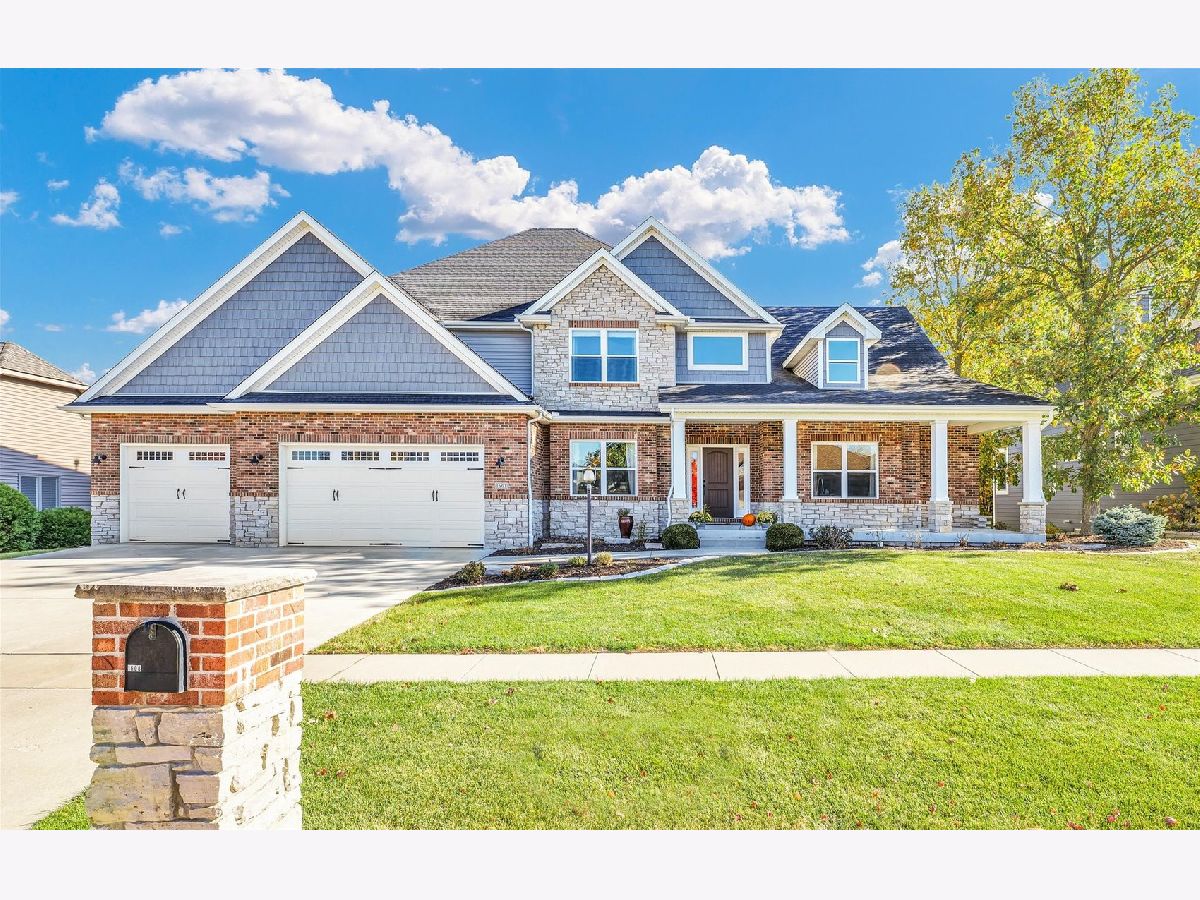 Homes Sold Thornewood Mahomet Illinois, 1608 Briarwood