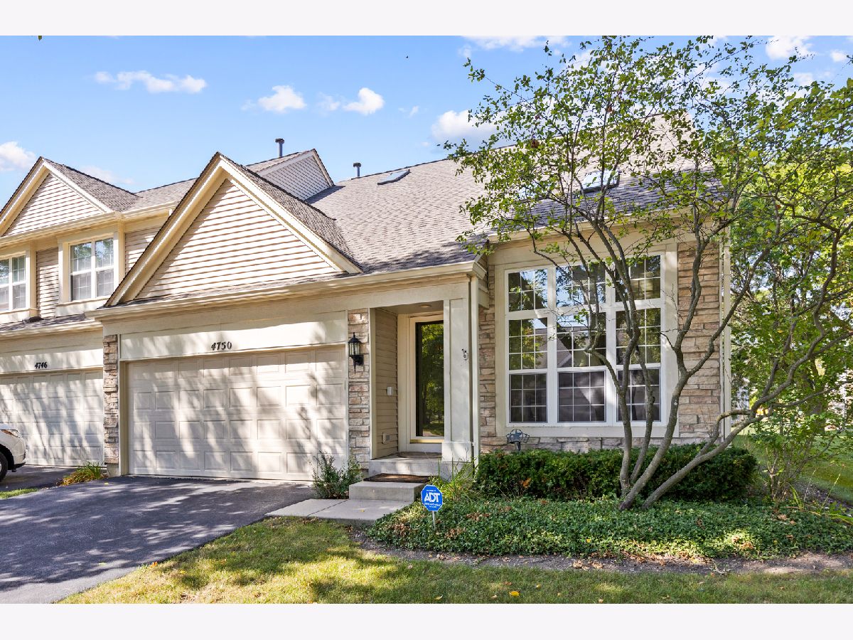 Townhomes Rented Hearthstone Hoffman Estates Illinois, 4750 Amber